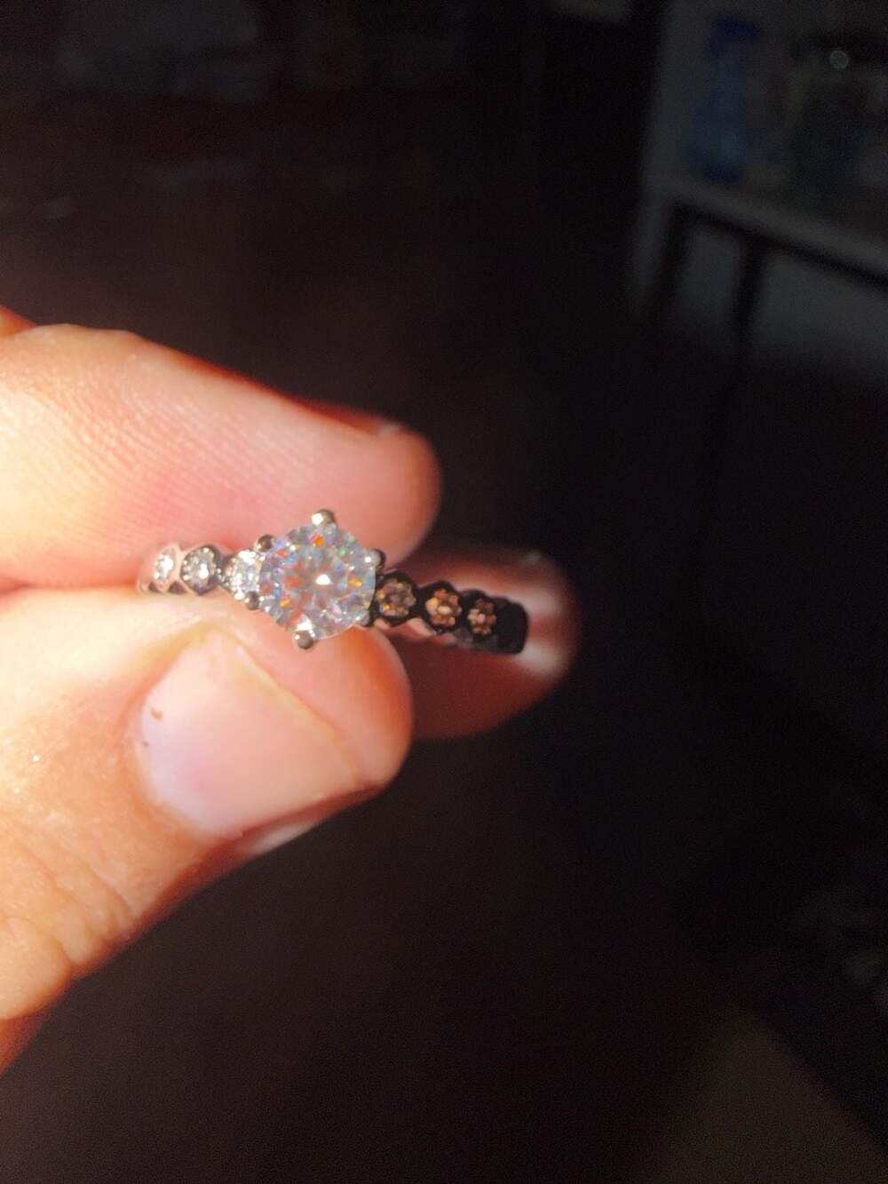 Silver ring size 5 moissanite stones